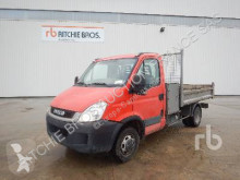 Camion benne Iveco 35C13