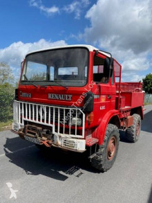 Camion camion-cisterna incendi forestali Renault 75.130