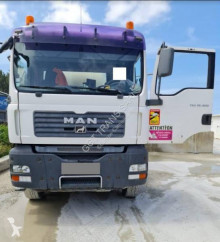 Teherautó MAN TGA 32.400 használt betonkeverő beton