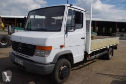 Camion Mercedes plateau ridelles occasion