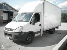 Camion fourgon Iveco