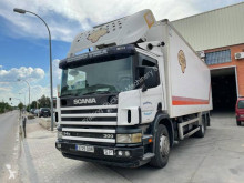 Грузовик холодильник Scania D 94D300