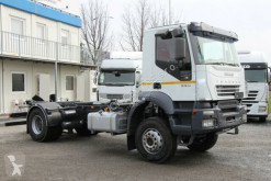 Camião Iveco TRAKKER, EURO 3, 4x4, HYDRAULIC chassis usado