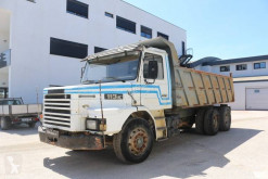 Camião Scania T 113 basculante usado
