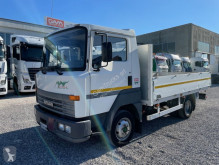 Camion Nissan L50 ECO-L cassone fisso usato