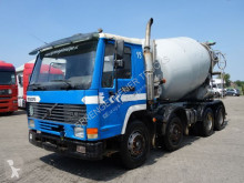 Camion calcestruzzo Volvo FL10