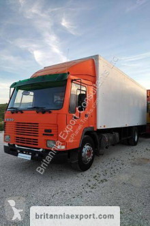 Camion Volvo FL7 260 furgone usato