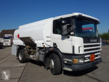 Camion citerne Scania P 94