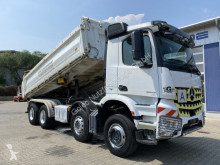 Camion tri-benne Mercedes Arocs