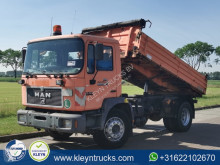 Camion ribaltabile trilaterale MAN 18.264