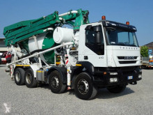 Camion calcestruzzo betoniera mescolatore + pompa Iveco Trakker 410