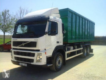 Camion polybenne Volvo