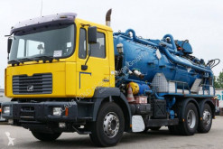 Camion MAN FNL 26.314 aspirapolvere usato