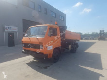 Camión volquete MAN 6.90 (FULL STEEL SUSPENSION / MANUAL PUMP)