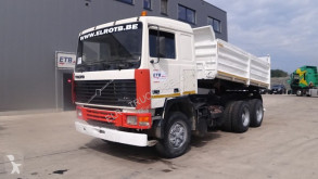 Camion Volvo F12 benne occasion