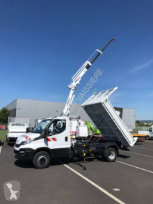 Camión volquete Iveco Daily 70C18