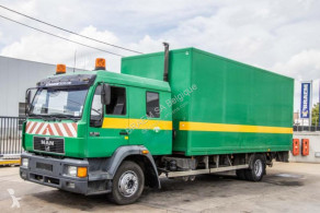 Camion fourgon MAN LE
