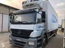 Camión Mercedes Axor 1828 frigorífico multi temperatura usado