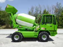 Vrachtwagen Merlo tweedehands beton molen / Mixer