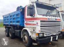Camión volquete volquete trilateral Scania 143