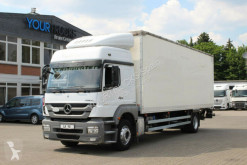 Mercedes box truck