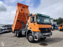 Caminhões Mercedes AK 3341 basculante usado