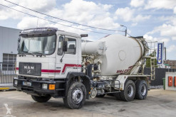 Lastbil MAN 33.322 beton cementmixer brugt