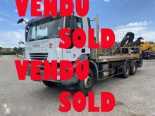 Camión caja abierta estándar Iveco Trakker 310