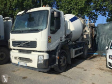 Camion béton toupie / Malaxeur Volvo FE 340