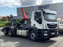 Camión Gancho portacontenedor Iveco Stralis 460