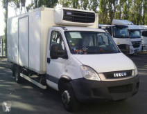 شاحنة Iveco برّاد مستعمل