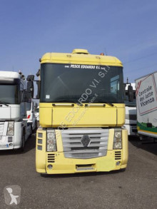 Renault Magnum 440.26 S truck used chassis