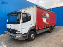 Vrachtwagen Mercedes Atego 1528 tweedehands Schuifzeilen