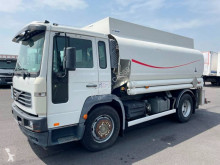 Camión Volvo FL6 15 cisterna hidrocarburos usado