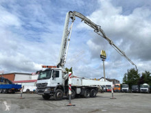 Ciężarówka Mercedes Actros 4141 K 8x4 Betonpumpe Deutsch nur 1680h pompa do betonu używana