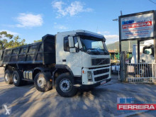 Camião basculante Volvo usado
