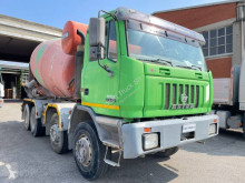 Astra betonkeverő beton teherautó HD7 84.38