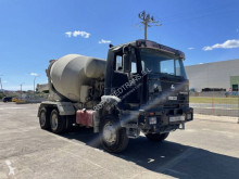 Ciężarówka Iveco Eurotrakker 340 betonomieszarka używana