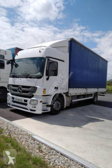 Mercedes függönyponyvaroló teherautó Actros 1841 L