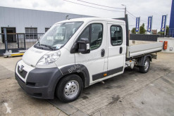 Camión Peugeot Boxer caja abierta estándar usado