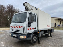 Camión Iveco Eurocargo 90 E 17 plataforma elevadora articulada telescópica usado