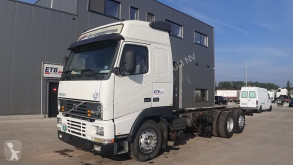 Camión Volvo FH chasis usado