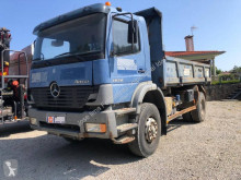 Camión Mercedes Atego 1828 volquete usado