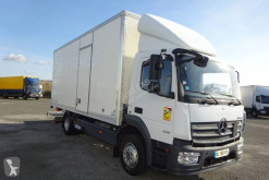 Caminhões Mercedes Atego 1218 NL furgão polifundo usado