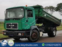 Camión MAN F2000 19.372 volquete volquete trilateral usado