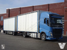 Camion remorque fourgon Volvo FH13