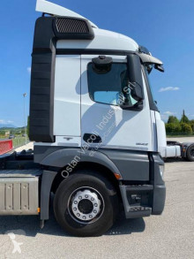 Грузовик Mercedes Actros 1842 мультилифт б/у