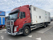 Caminhões reboque de gados transporte de gados bovinos Volvo FM 380