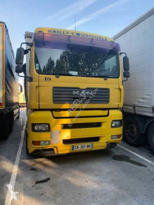 Kamion MAN TGA 18.440 posuvné závěsy použitý