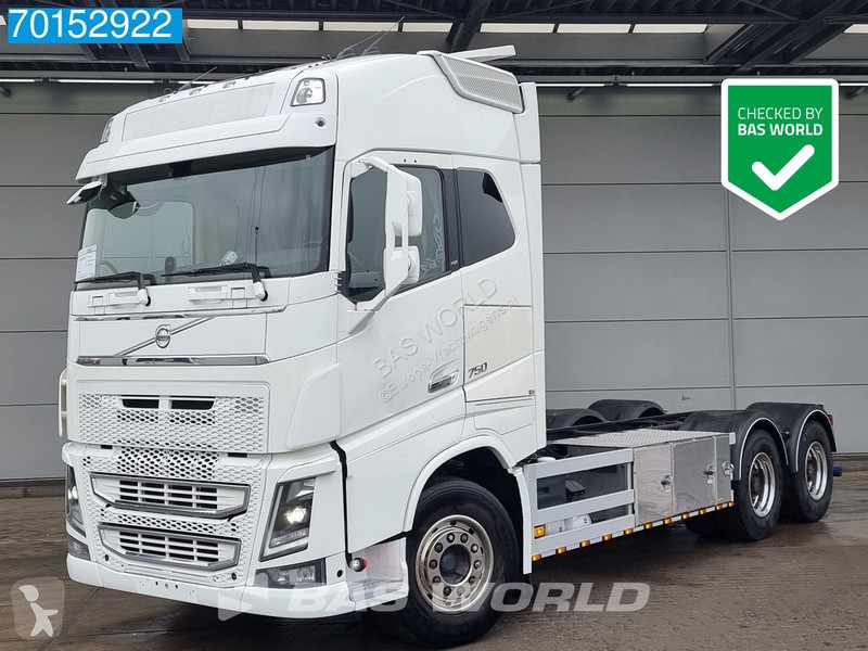 Used Volvo Fh16 Chassis Truck 750 6X4 Diesel Euro 6 - N°6917941